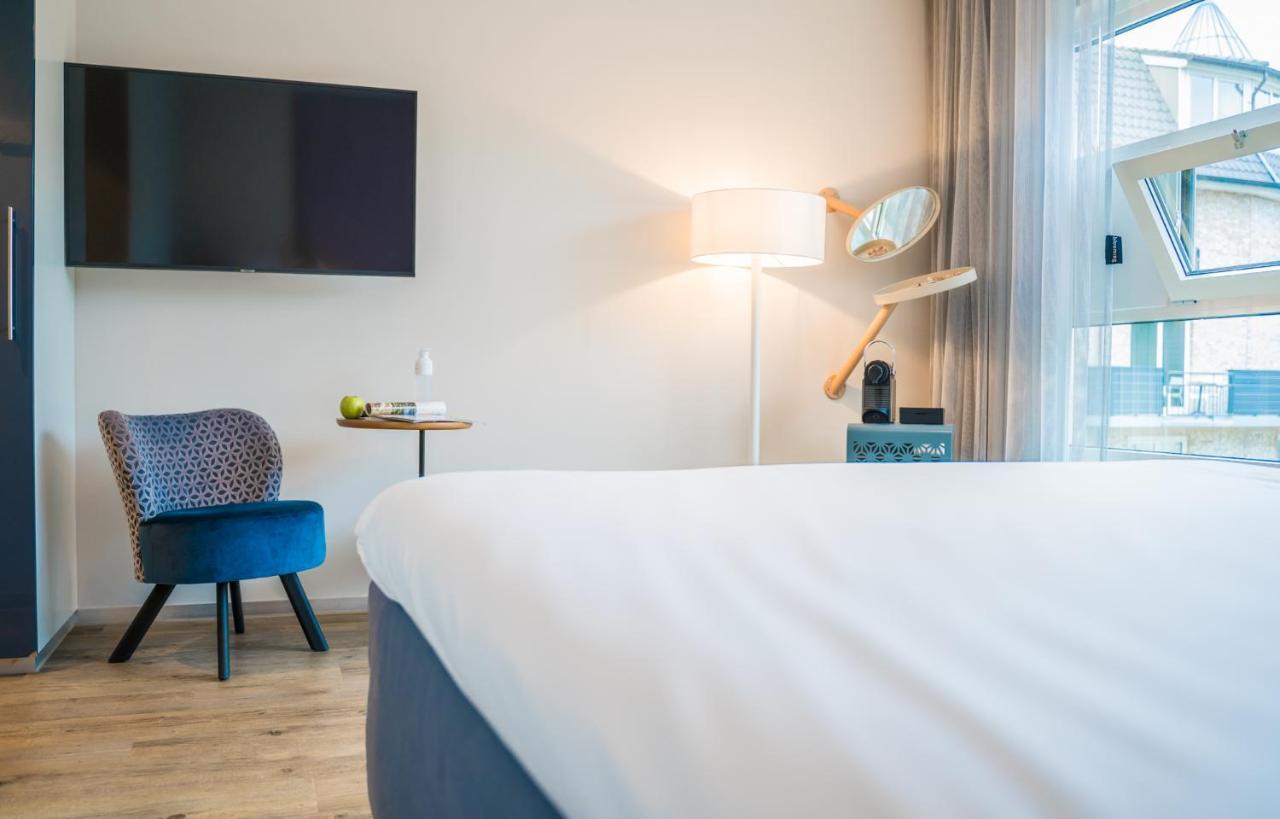 Blooming Hotel 4*