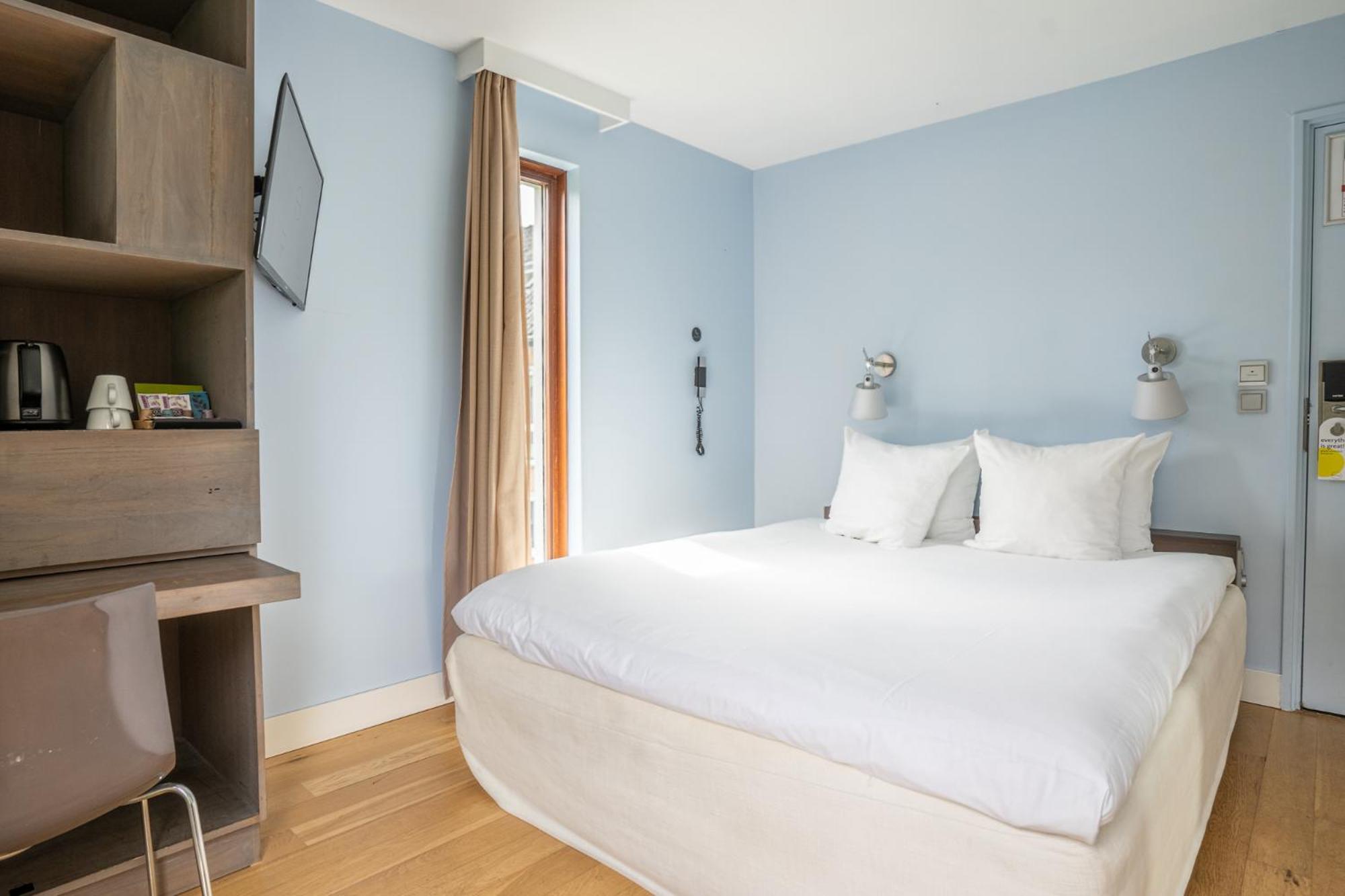 Hotel Blooming 4*