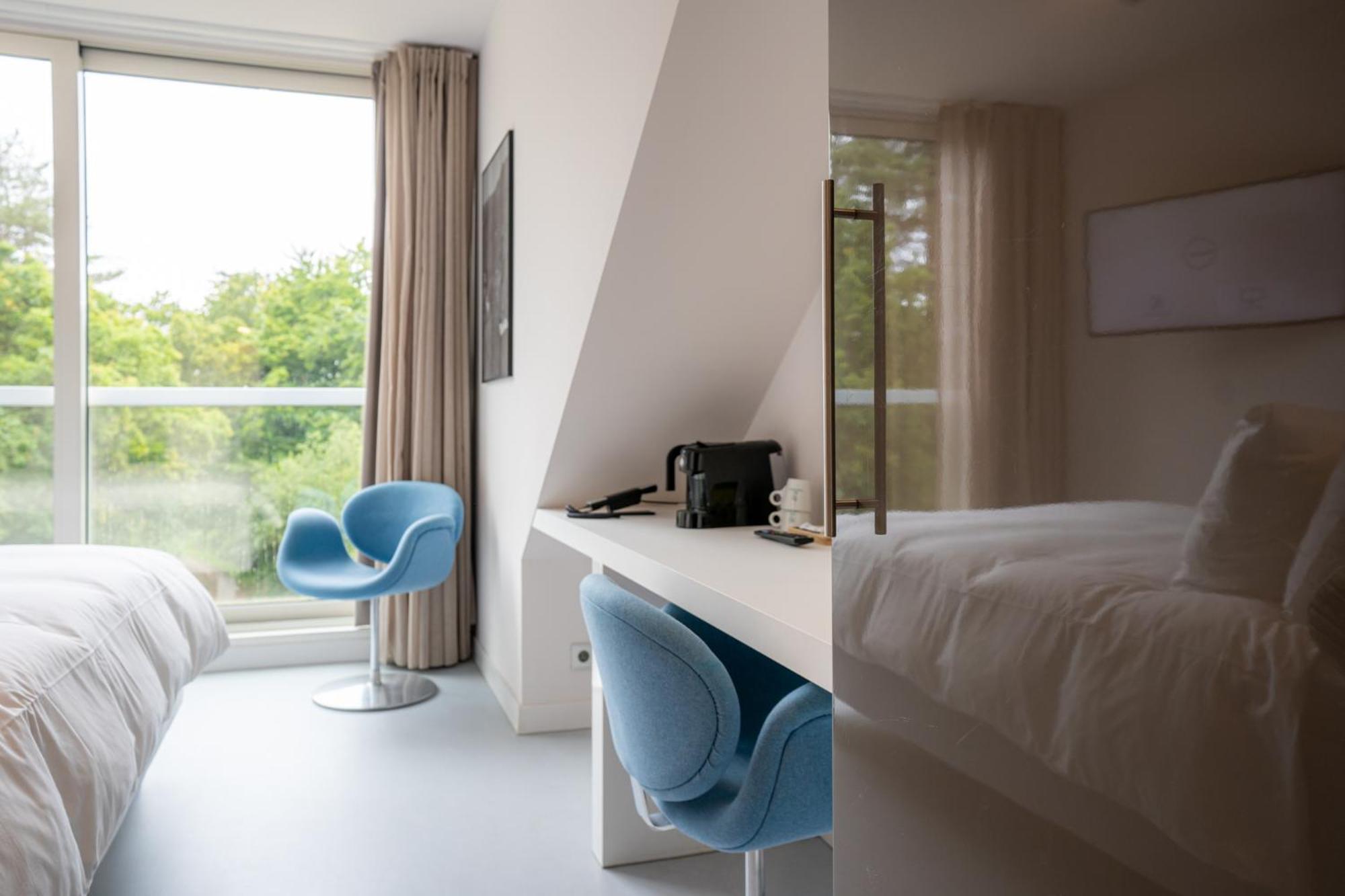 Blooming Hotel